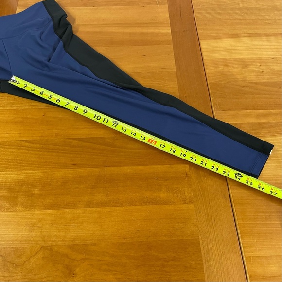 Summersalt blue and black color block yoga pants leggings 12 - Picture 9 of 10